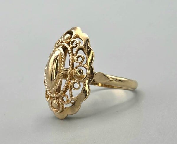 Antieke gouden bewerkte ring. 2026/541