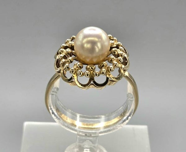 Vintage design ring met parel. 2026/567