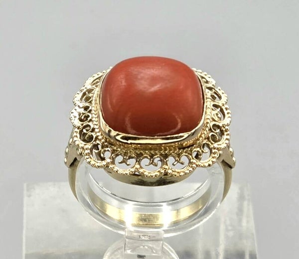 Vintage design ring met bloedkoraal. 2026/578