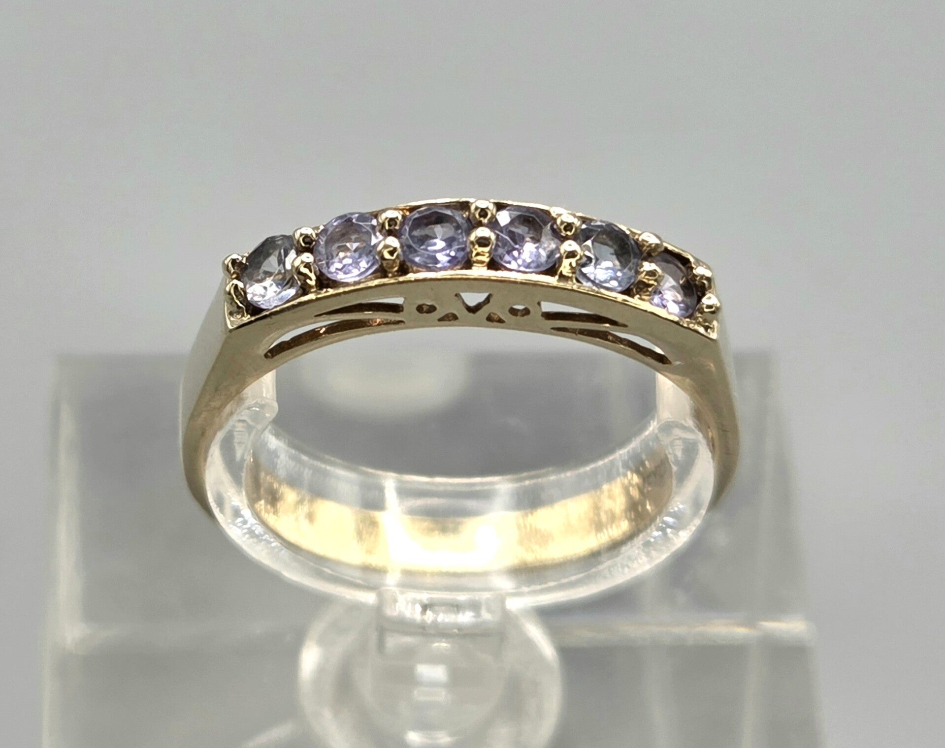Vintage aanschuif ring met edelstenen tanzaniet. 2026/679