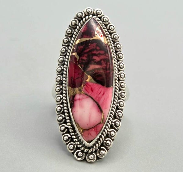 Zilveren design ring met edelsteen oyster turkooise. 2026/674