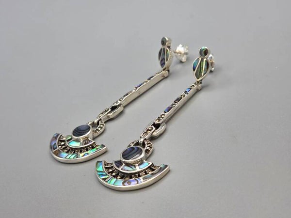 Zilveren oorbellen met marcasietjes en abalone schelp. 2026/730
