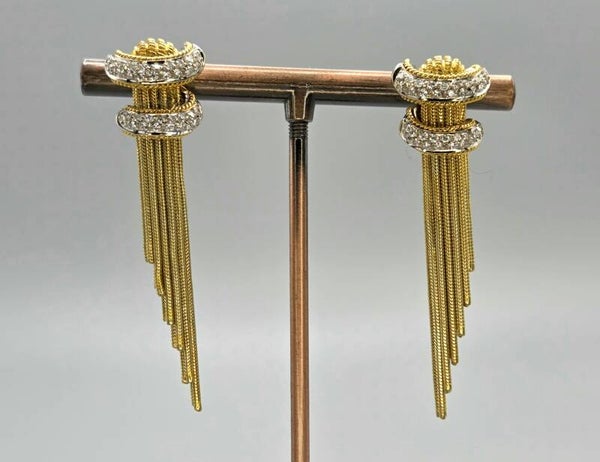 Vintage 18 karaat gouden design koord oorbellen met diamanten. 2026/749