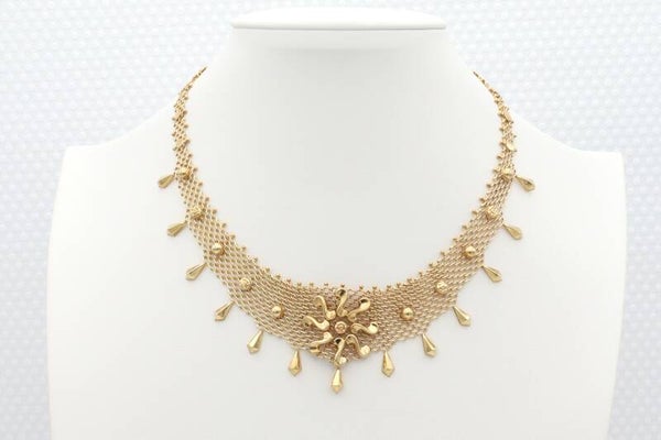 Antieke gouden collier met pampels en veiligheidsslot. 2021/166.