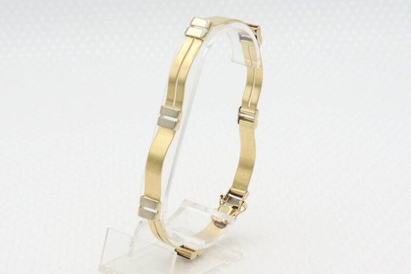 Gouden armband in modern design. 2021/190.