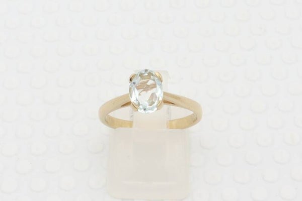 Vintage ring met aquamarijn. Maat: 17.2. 2021/318.