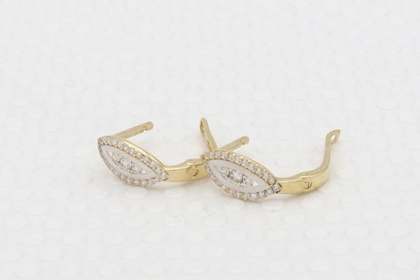 Gouden oorbellen met moissanite diamonds. Nr: 2020/122