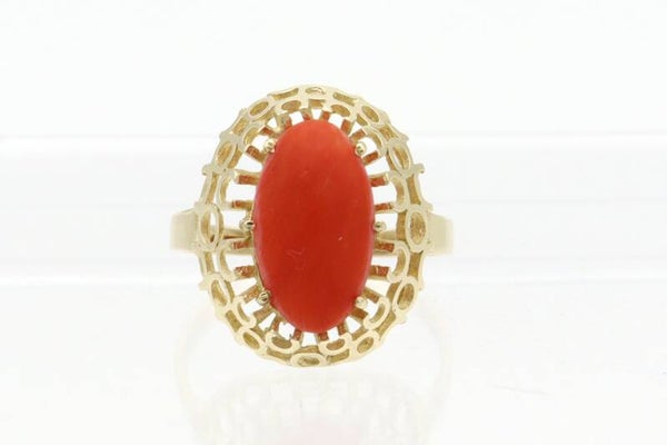 Antiek ring met bloedkoraal. Maat: 18.25. 2021/354.