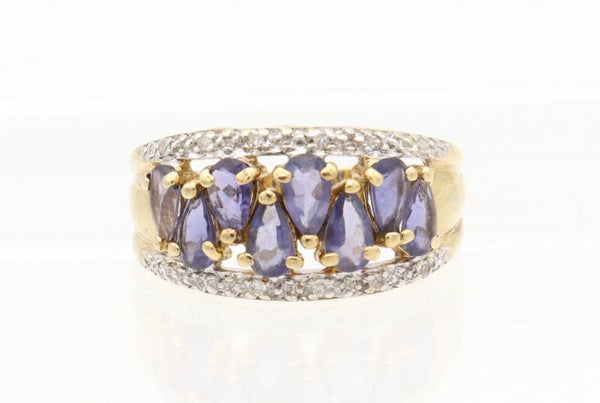 Vintage ring met iloliet en diamanten. Maat: 17.75. 2021/458.