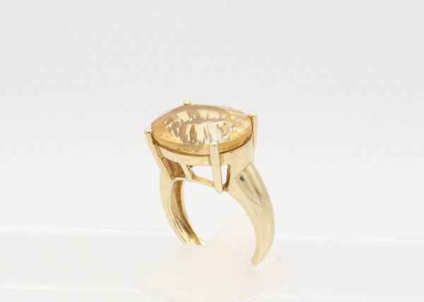 Vintage ring met citrien. Maat: 17.75. 2021/520.