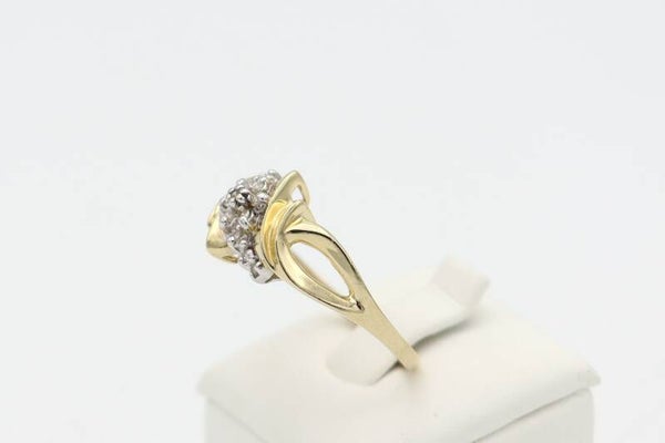 14 Karaat. Gouden vintage ring met diamant(Ca: 0.13 ct). Maat: 18.3. Nr: 2020/308