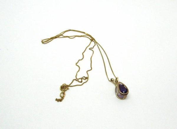 Hager met amethist en ketting. Nr: 19/A365.