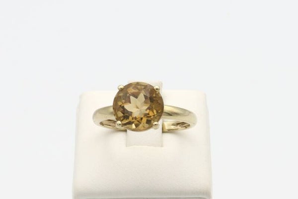 9 Karaat. Vintage ring met honing citrien. Maat: 17.2. Nr: 2020/688.