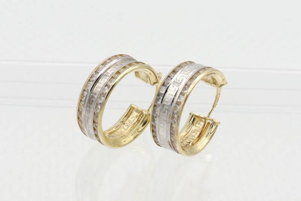 Gouden oorbellen versace stijl met moissanite diamonds. 2020/938.