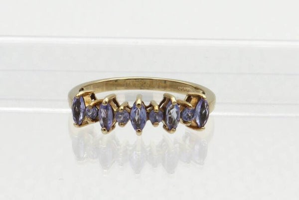 9 Karaat. Vintage ring met tanzaniet. Maat:17.2. Nr: 2020/960.