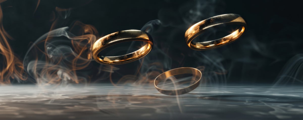 Gouden ringen. Dames ringen van Goud. Ringen.
