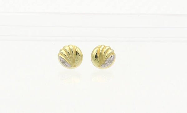 Gouden bi-color oorbellen met diamant. 2022/139.