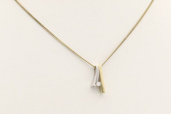 Gouden bi-color hanger met diamant. 2022/183