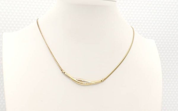 Vintage gouden bi-color ketting met diamant. (Ca 0.03 ct).  2022/224.