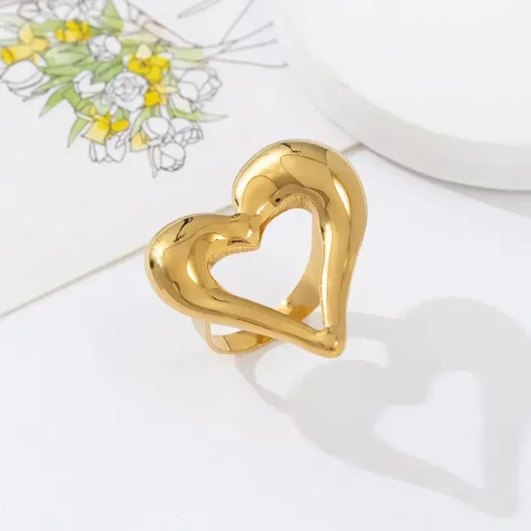 Bold Love, ring (goud)