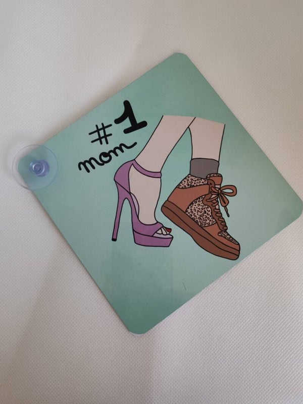 #1 MOM