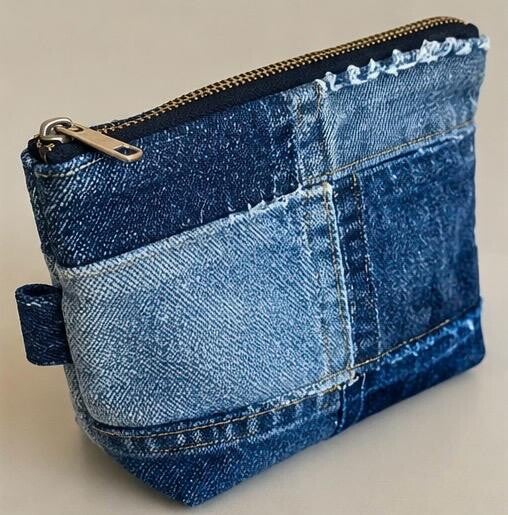 astuccio in denim riciclato