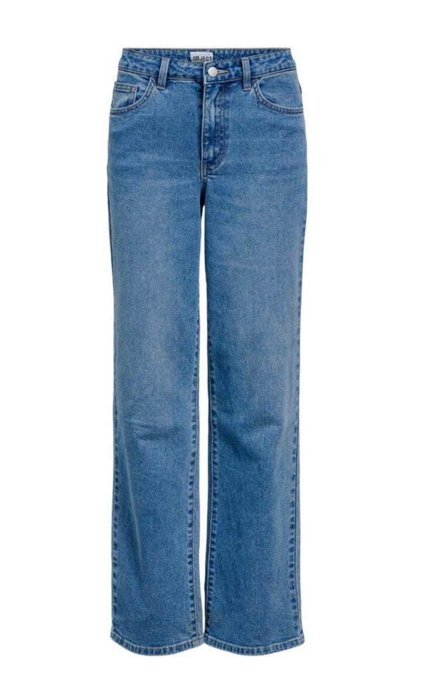 jeans in denim