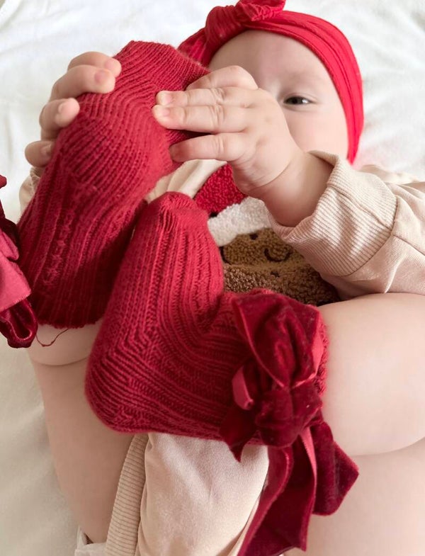 Knitted Bow Socks