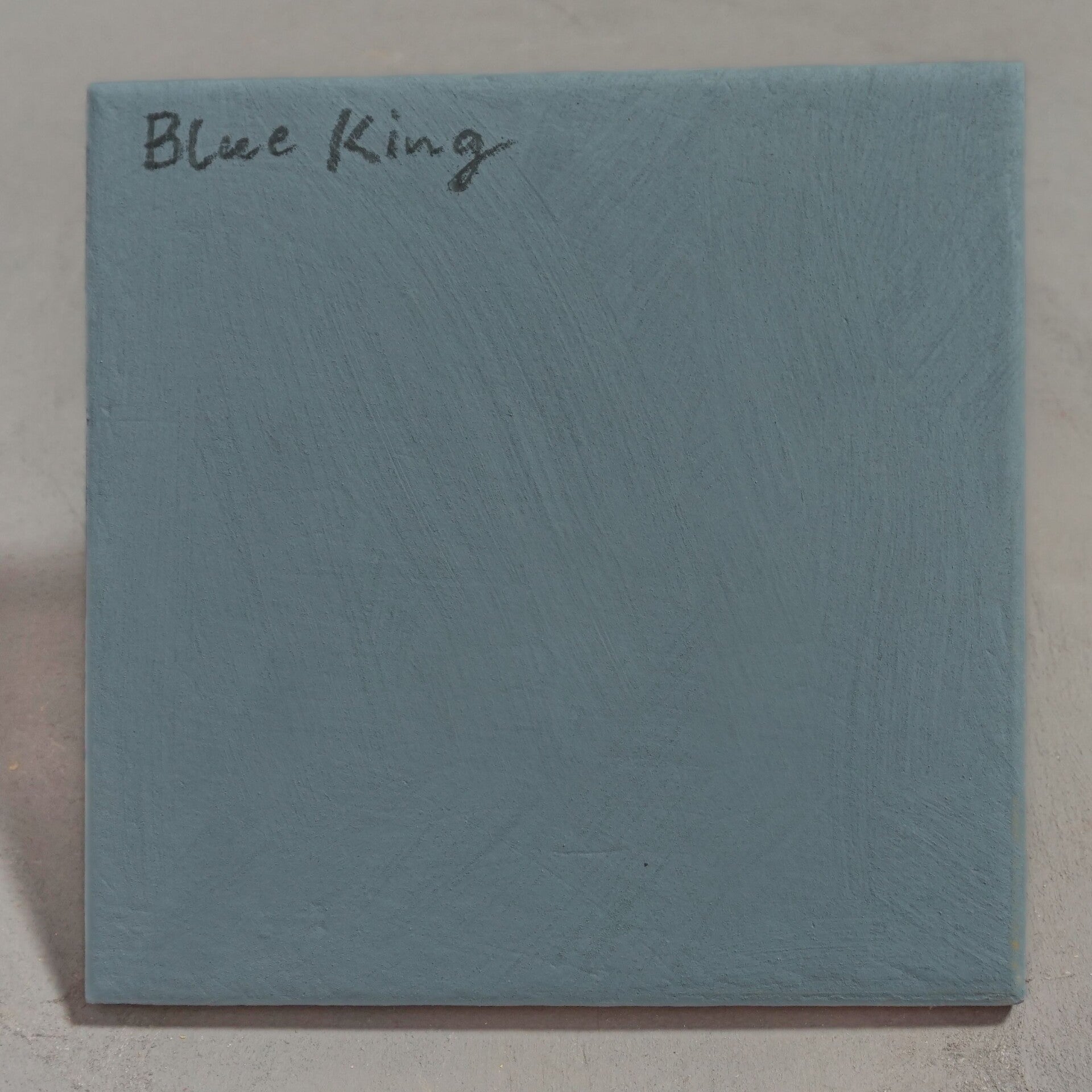 Lehmfarbe Blue King