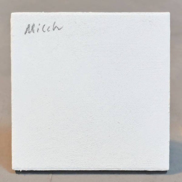 Lehmfarbe Milch