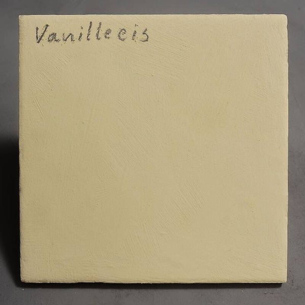 Lehmfarbe Vanilleeis