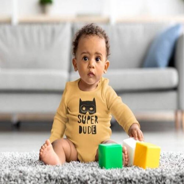 Long sleeve onesie/T-shirt
