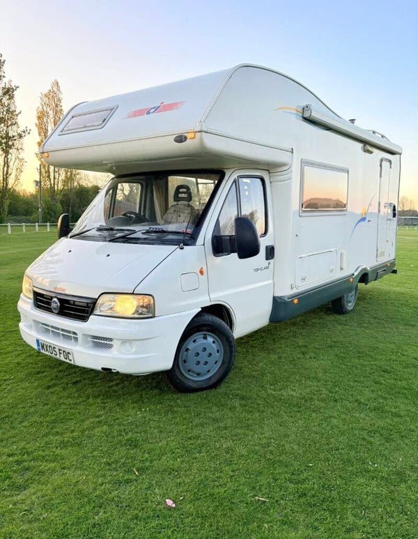 2005 Ci top class 6 berth new mot