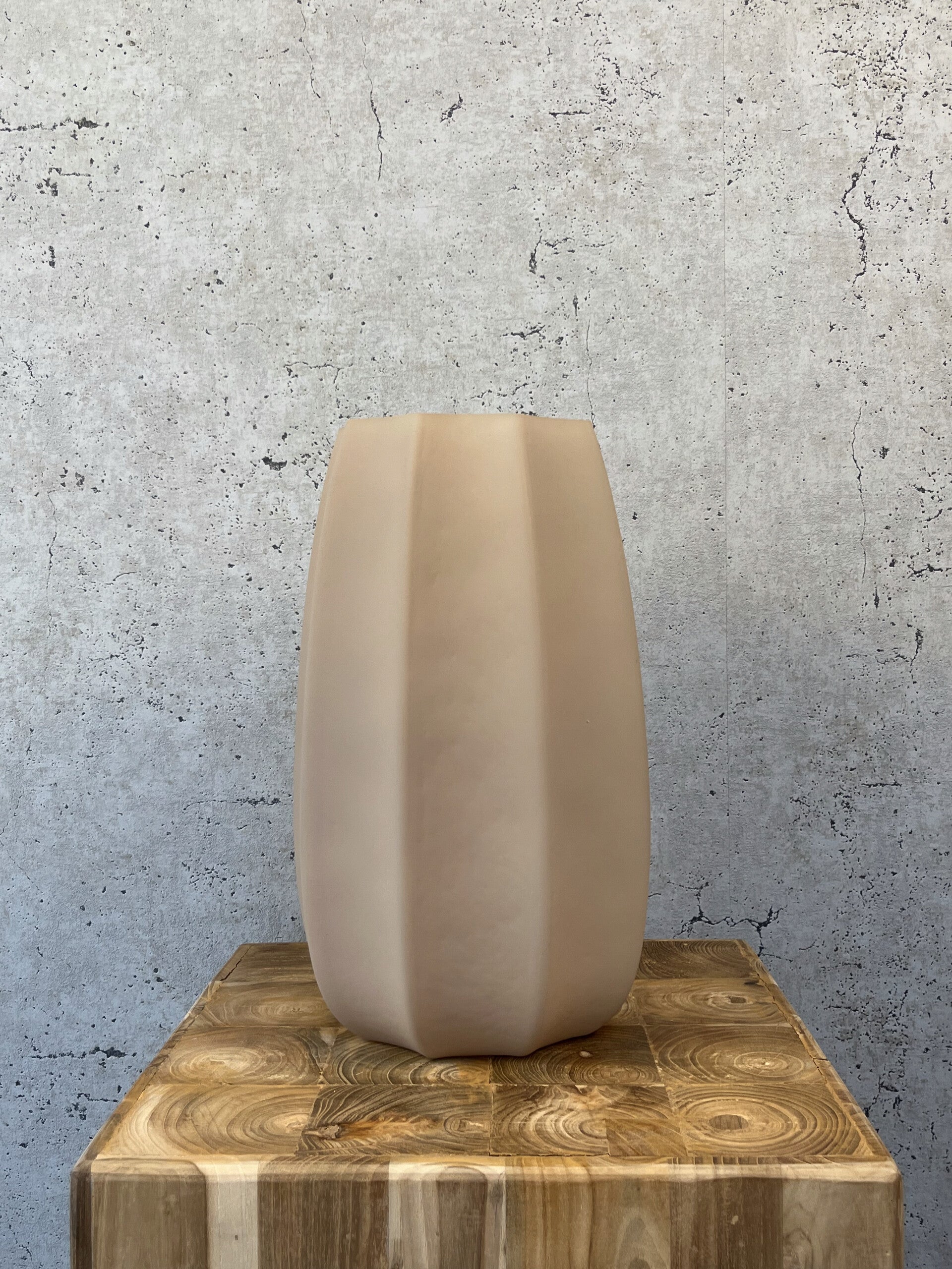 Vaas, Zandkleurig van Glas