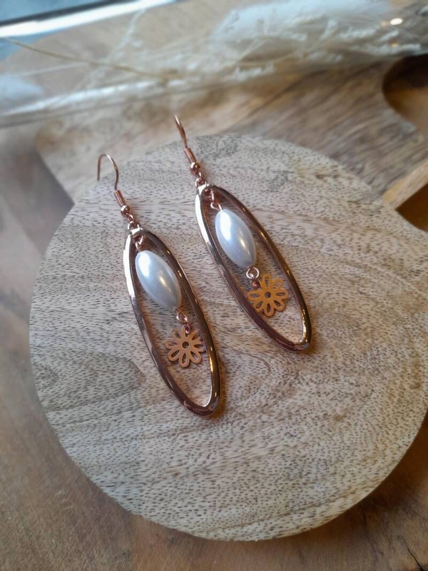 Rose gold pearl