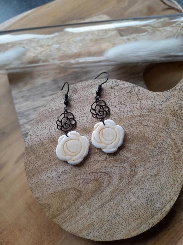 White roses