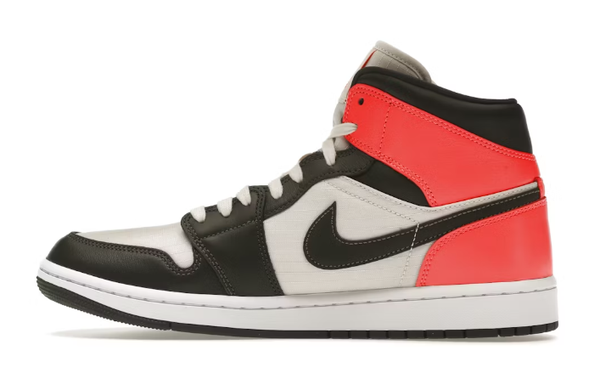 Jordan 1 Mid "Newsprint"