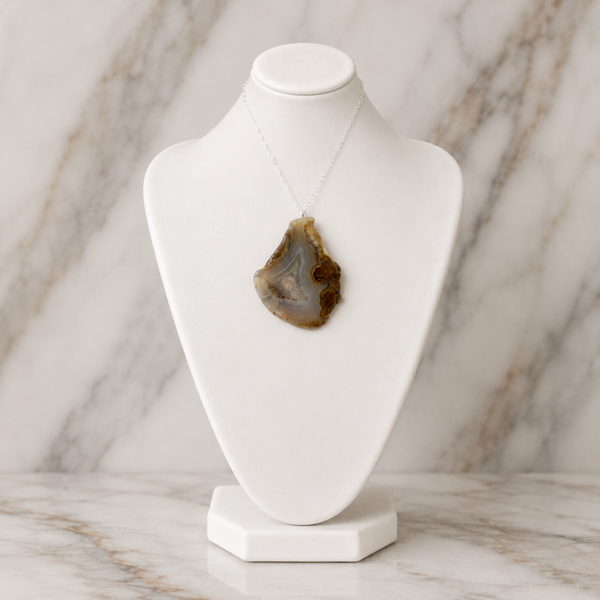 Chalcedony Gemstone 10