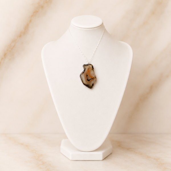 Chalcedony Gemstone 4
