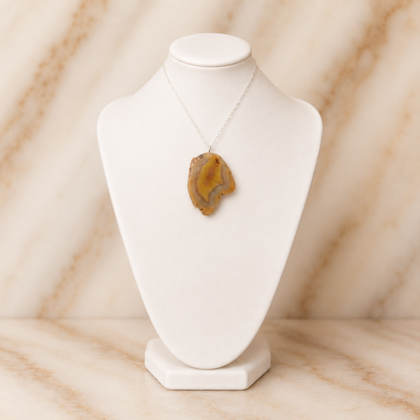 Chalcedony Gemstone 9