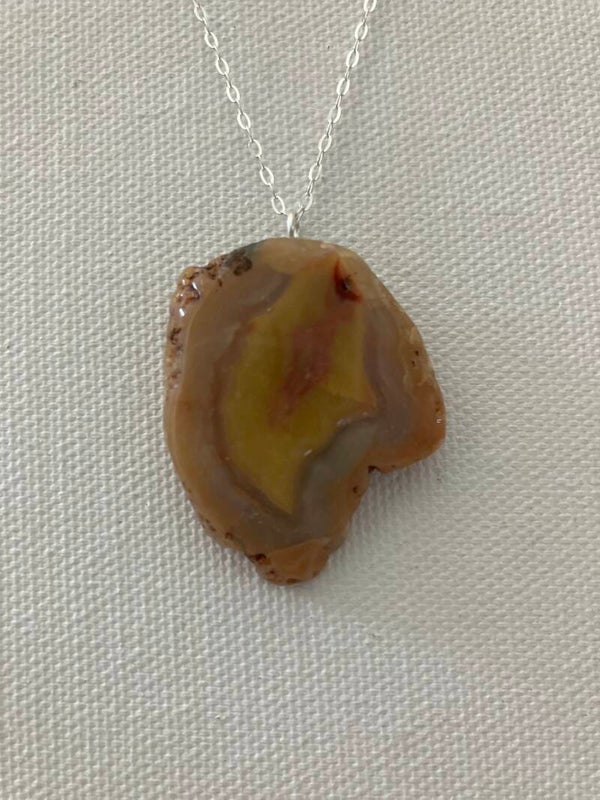 Chalcedony Gemstone 9
