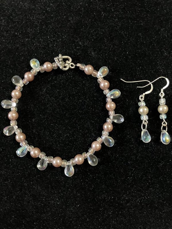 Blush Raindrop Bracelet & Earring Set