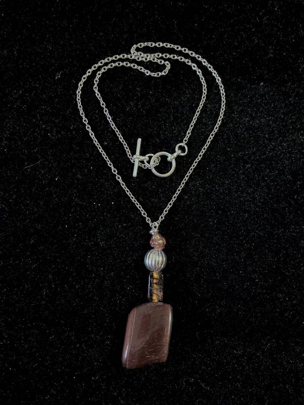 Tiger’s Eye Pendant Necklace