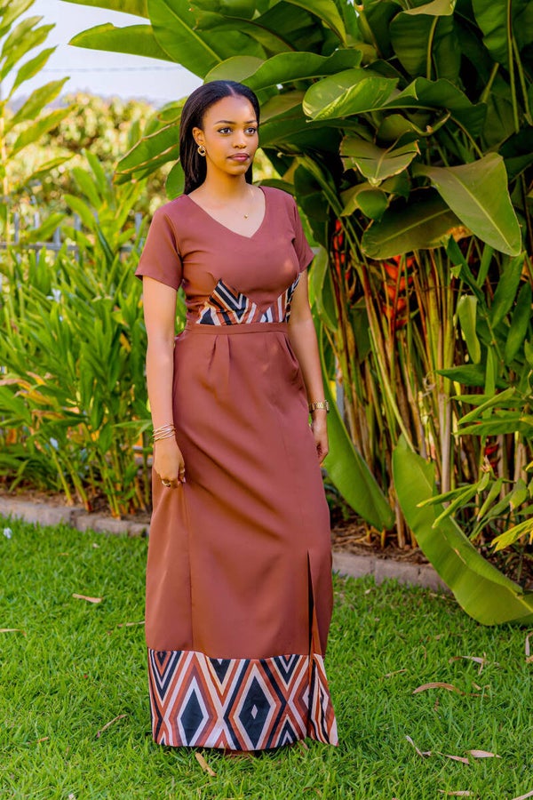 Robe Longue Art Migongo – Nouvelle Collection