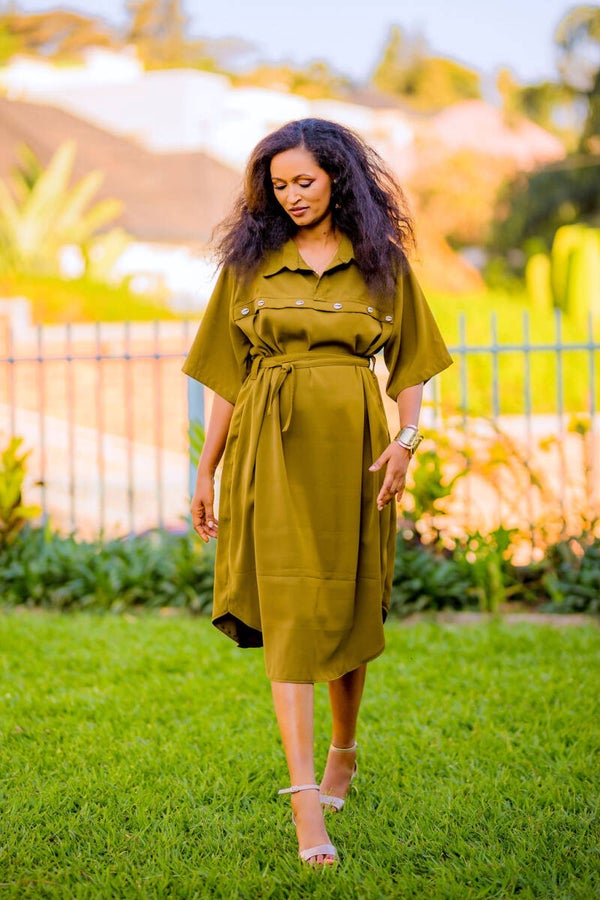 Robe Chemise Élégance Kaki – Nouvelle Collection