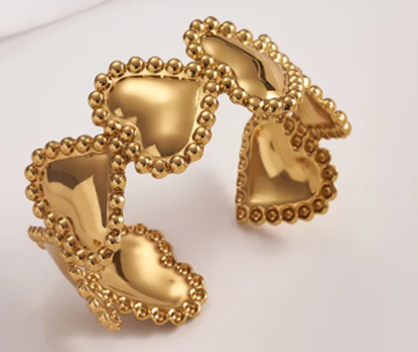 # 8  LuxeHart bangel