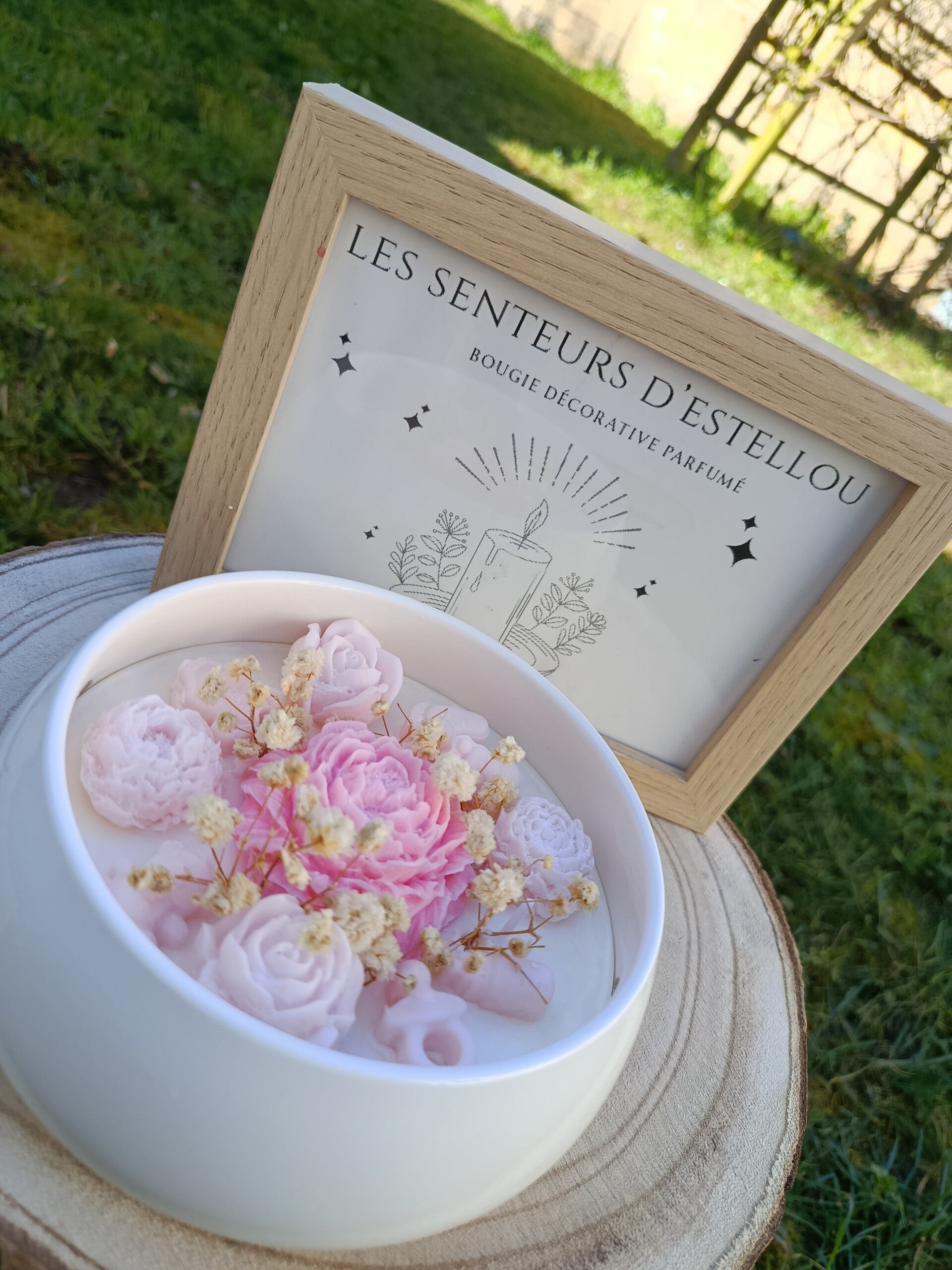 Bougie fondant parfumé "Un amour est né " fleur de coton