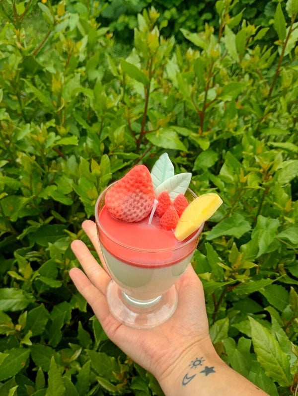 Bougie parfumée " Virgin fraise " 190 g