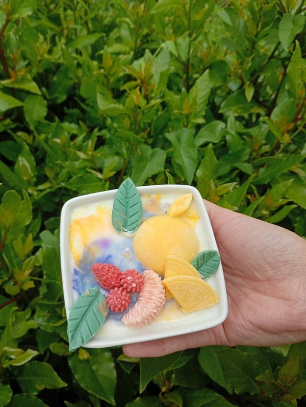 Bougie parfumé "cueilette d'été " 140 g parfum brise oriental