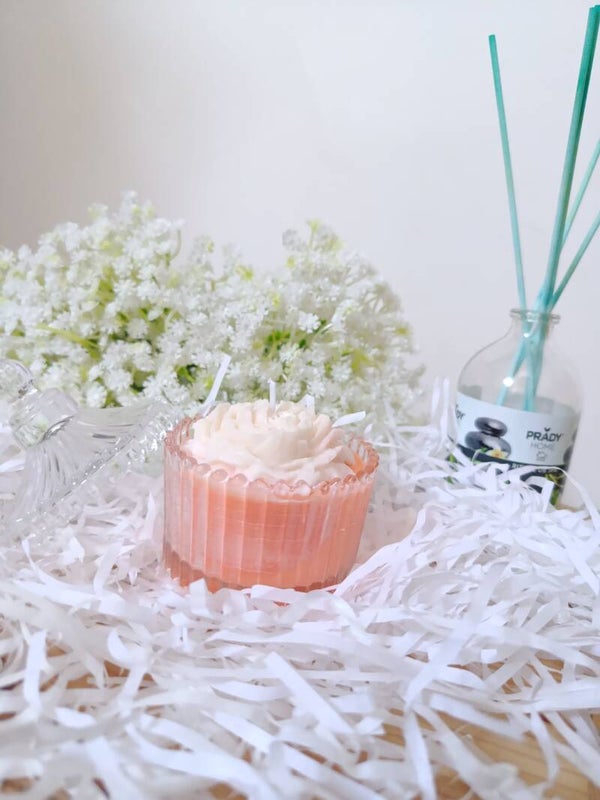 Bougie Rose lumineuse 100 g